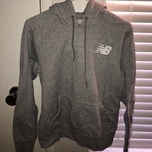 New balance pull over hoodie